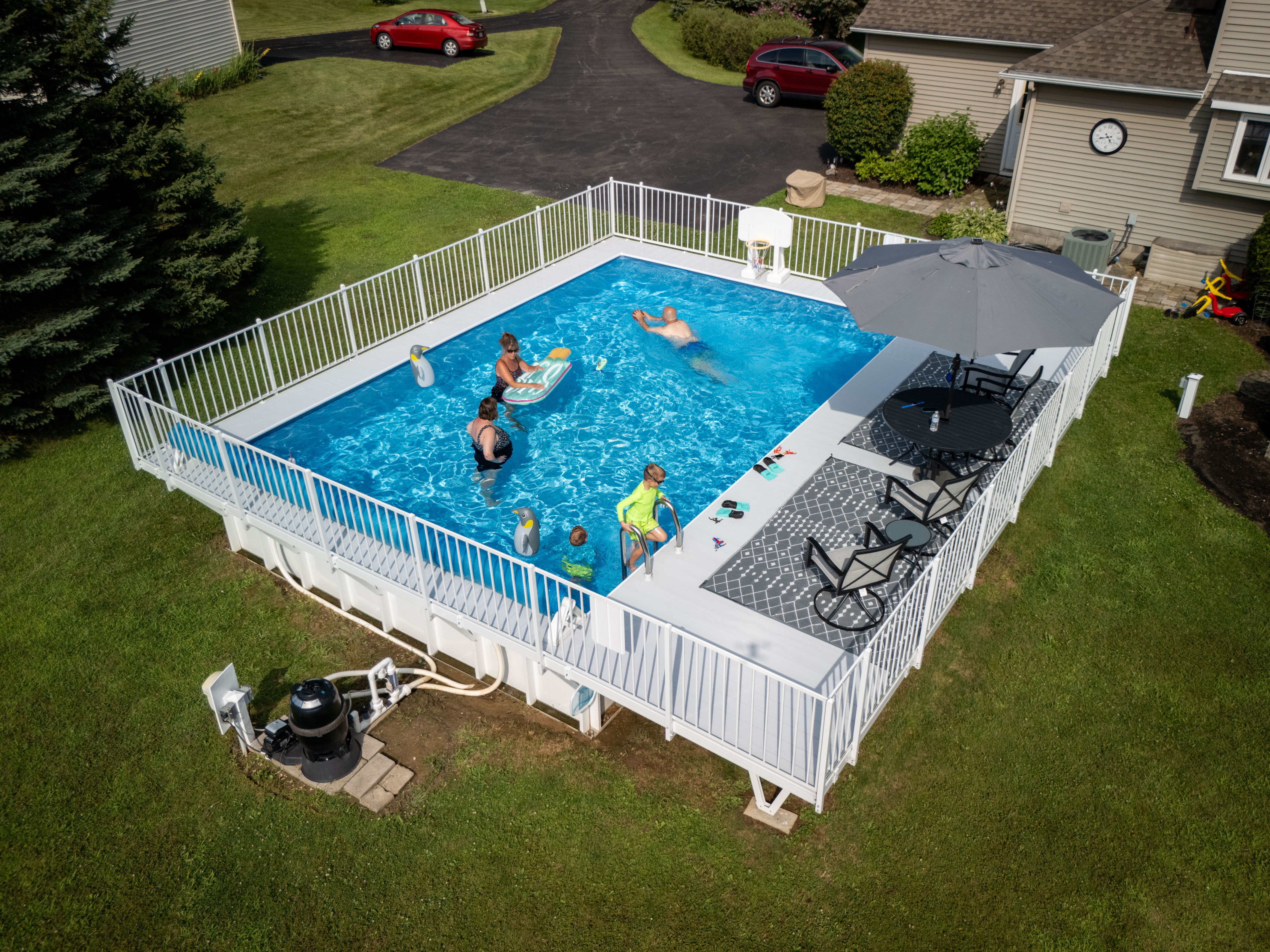 Kayak Pool Service & Maintenance